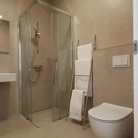 Dolce Villa, Votre Maison En Front De Villa *