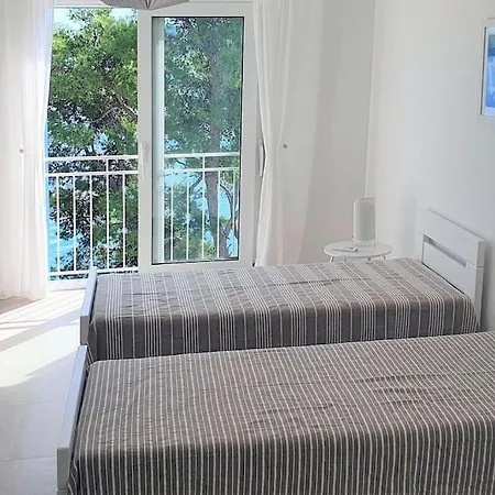 Dolce Villa, Votre Maison En Front De Villa Lumbarda
